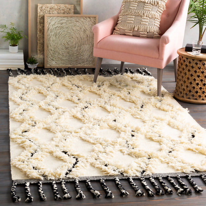 Livabliss Apache APA-2300 Area Rug