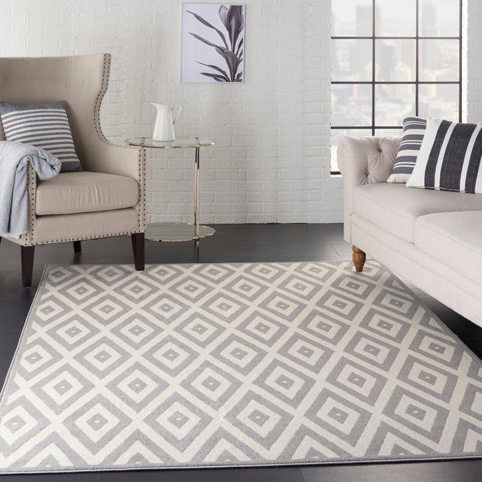 Nourison Grafix GRF18 White/Grey Area Rug